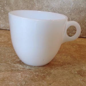 White Federal mug, vintage, ships from Canada