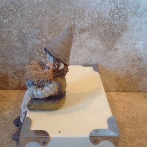 Vintage gnome shelf sitter, ships from Canada image 2
