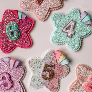 Glitter Star birthday badge | Birthday Party | First birthday | Shooting Star | Glitter badge |  Personalised  | Pastel Colours