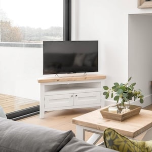 20 inch tall tv stand top