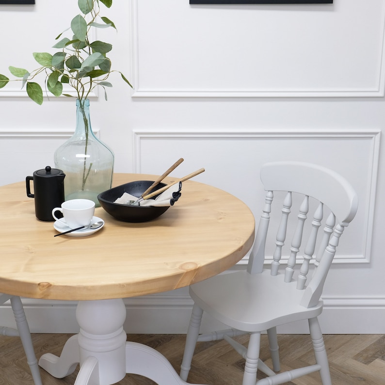 MadeInTheCellar Farmhouse Table - Thumbnail 3