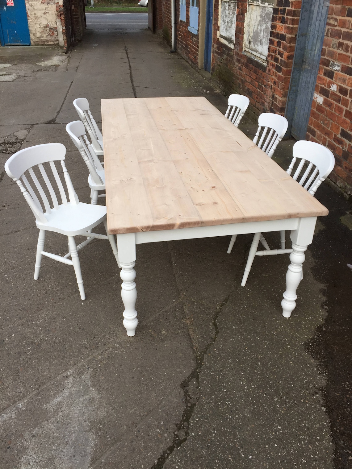 Large 10 Seater Farmhouse Dining Table Set. 9ft Rustic Pine Wood Top ...