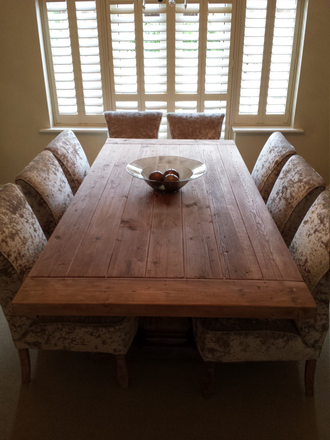 reclaimed wood dining room table