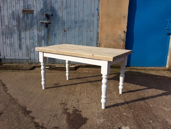 Thick farmhouse table best sale