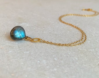 Labradorite pendant necklace / Labradorite jewellery / Labradorite chain / Gold labradorite pendant necklace / Gift for her