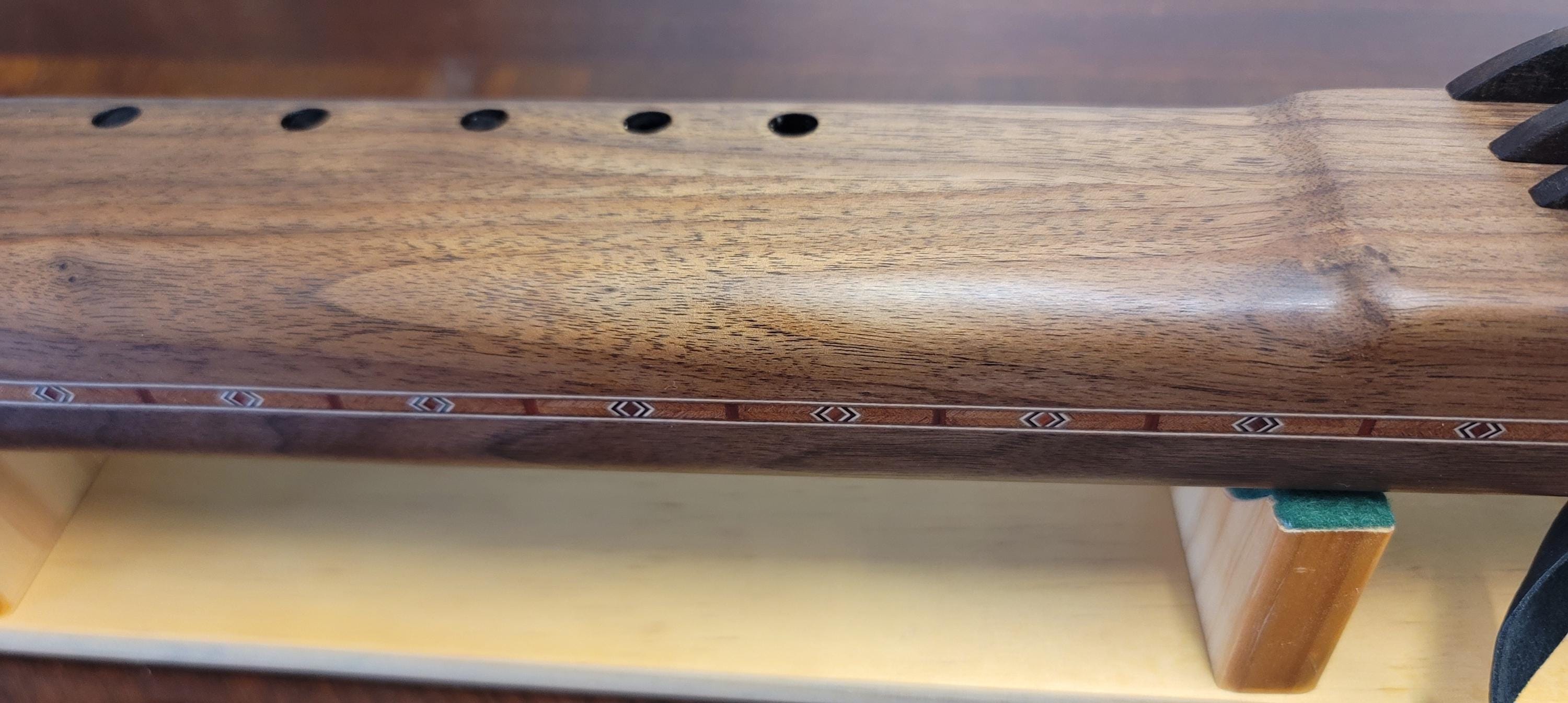 Professional Quality Native Flute Handmade Native American Flute - Solid  Walnut, Key Of Low D - Professional Quality For All Skill Levels 432 Hz Native  Flute, image size:3000x1345