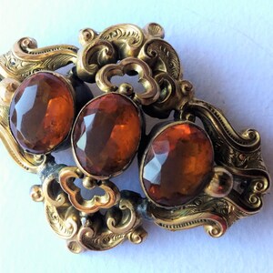 Victorian repousse gold and amber brooche, antique brooche, Victorian jewels, antique jewels