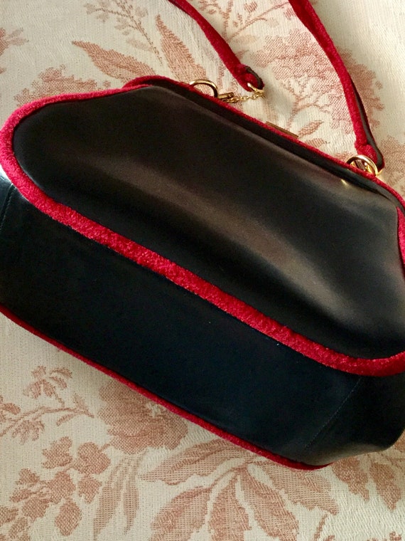 Antiques 50s Black Leather Red Italian Brand Bag - image 7