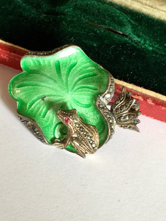 Antiques Art Deco Silver Enameled Lotus Frog Broo… - image 1