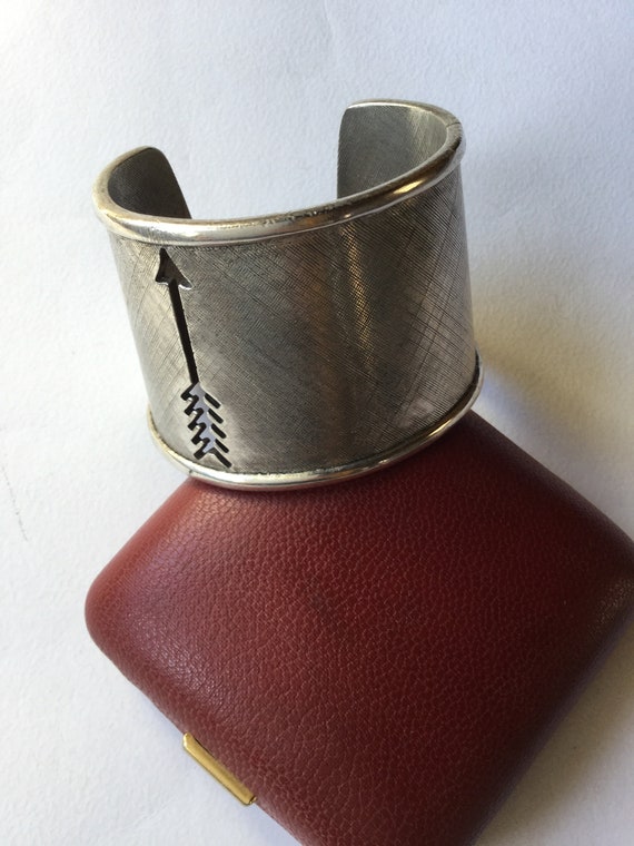 Antiques 1950s Heavy Solid Silver Cuff Bangle Bra… - image 1