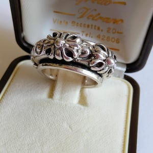 Antiques Ethnic Meditation Spinning Silver Ring