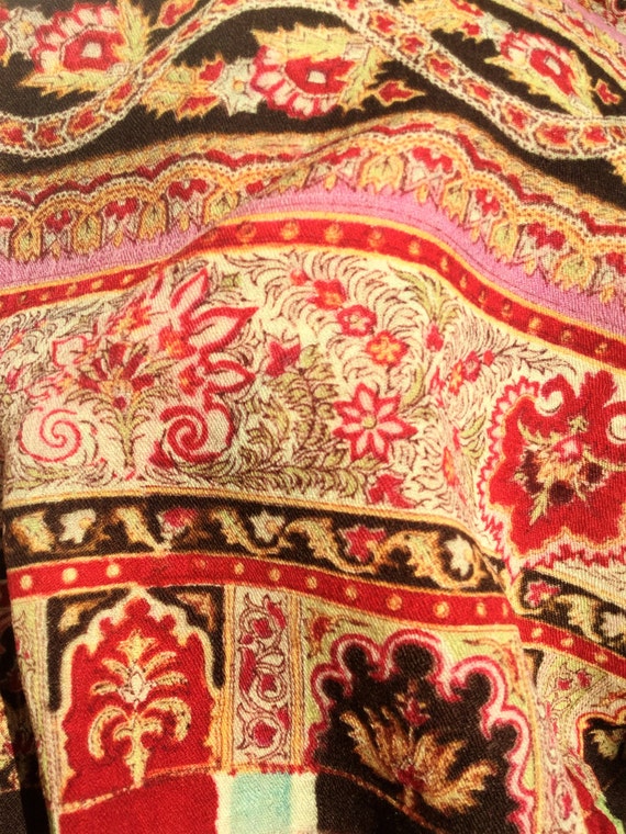 Victorian wool paisley shawl large, victorian acce