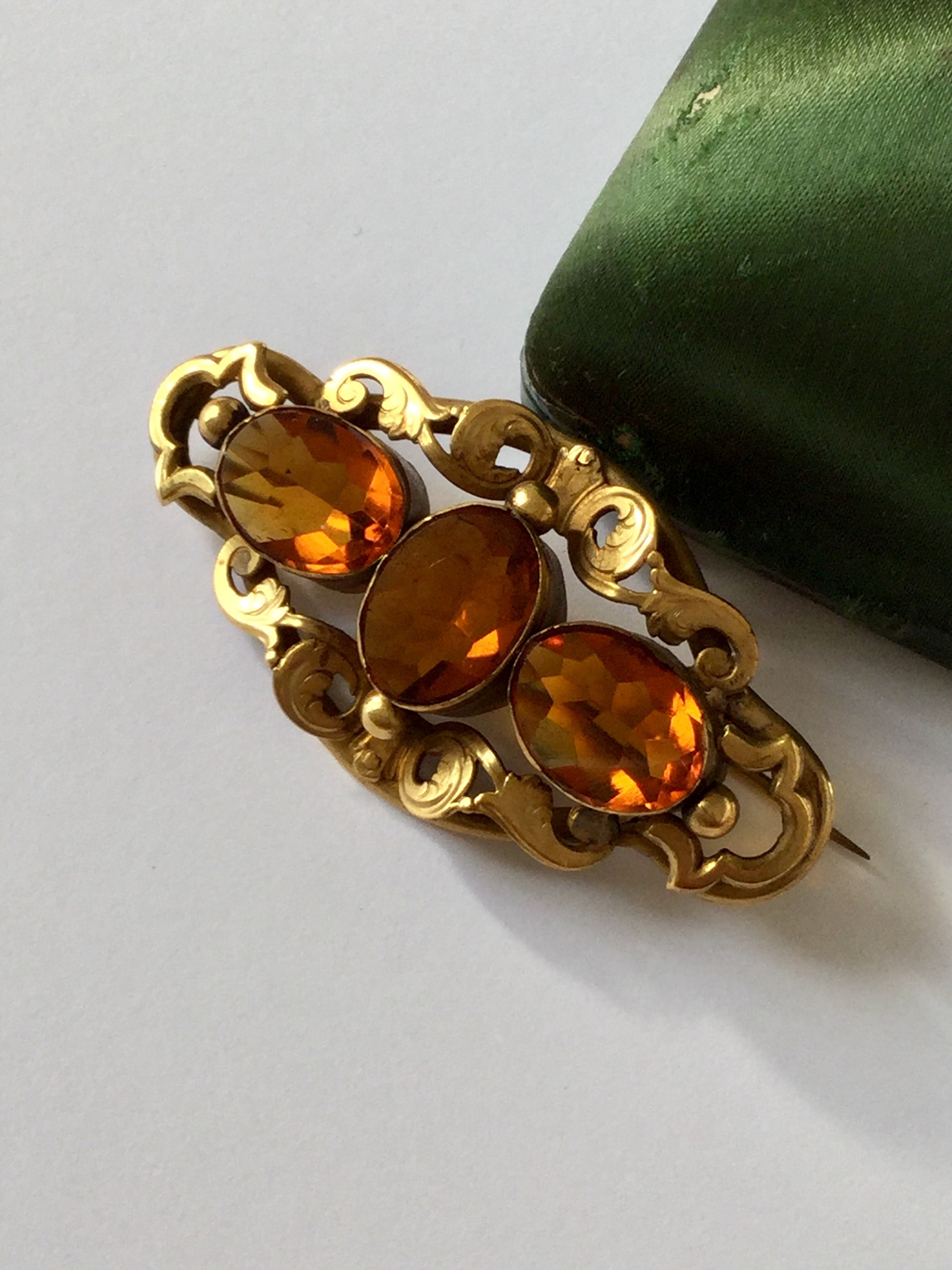Broche Ancienne Trèfle En Vermeil Et Citrine Naturelle - Bijou Antique, Occasion