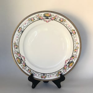 Rosenthal Della-Robbia China 10-1/2&quot; Dinner Plate Rosenthal Group Germany, Porzellan Manufaktur Selb