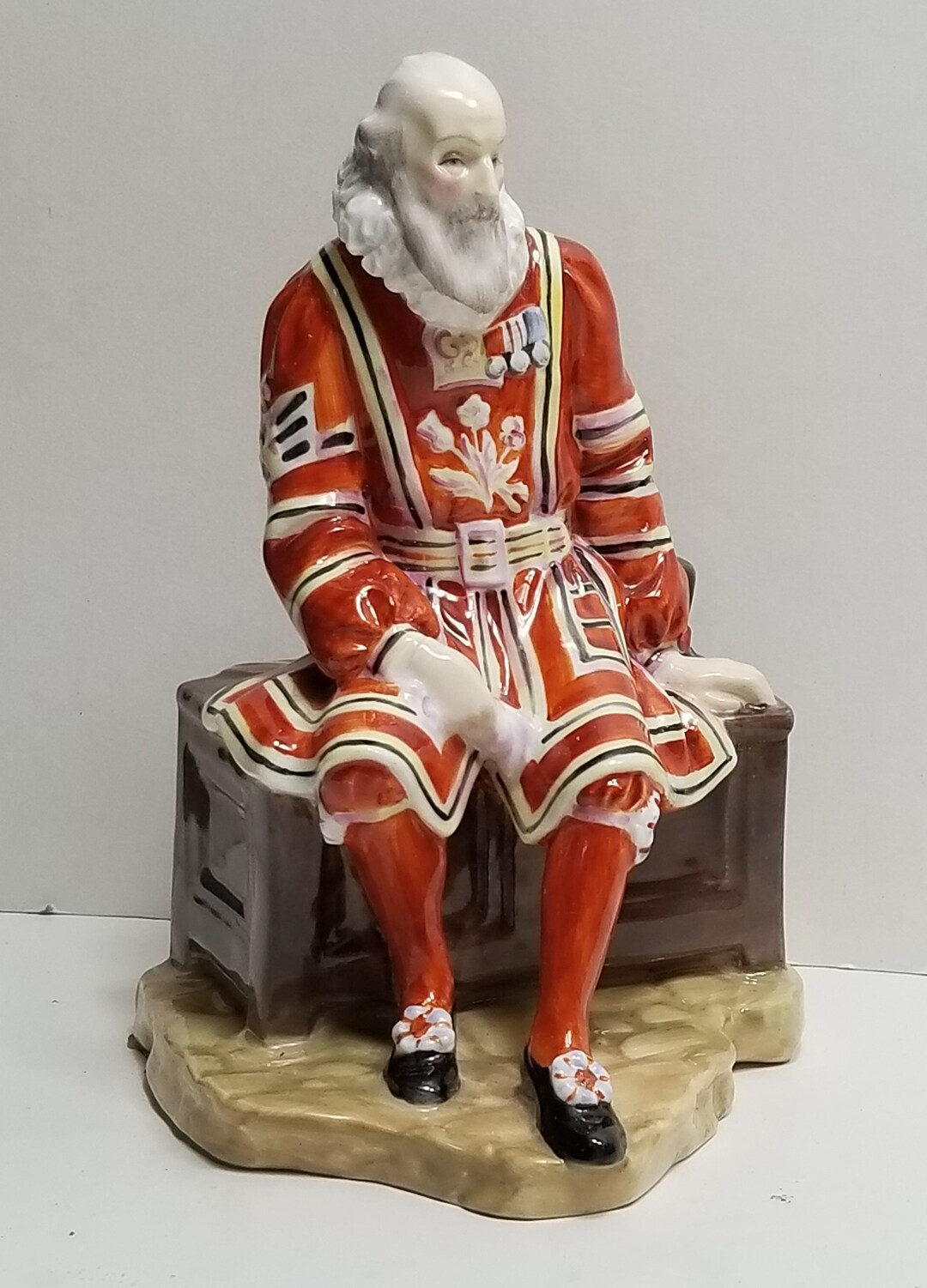 Rare Royal Doulton & Co. A Yeoman of the Guard HN2122 Figurine Etsy UK