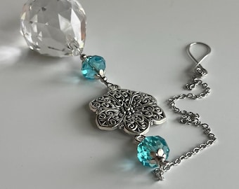 Ornement suspendu fleur en cristal SunCatcher bleu aigue-marine