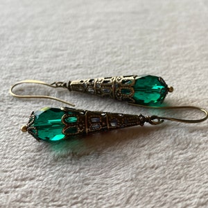 Green Glass Dangle Earring Filigree Red Copper Elongated Teardrop Emerald Green Steampunk  Gothic