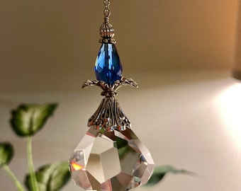 Bleu Diamant Forme Cristal Prisme Ornement Bleu Cobalt Bleu Saphir Foncé Bleu Royal Cône Cristal