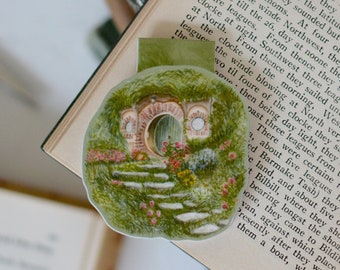 Shire Magnetic Bookmark. Bag End. Book Lover Gift. Bookmark.  Watercolor. Cottagecore. Reader Present. Bookish. Fantasy Stocking Stuffer.