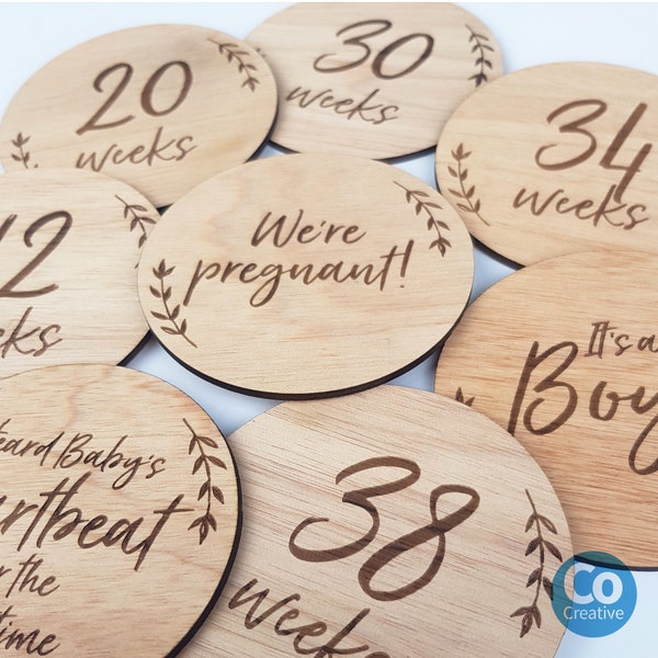 Pregnancy Milestone Cards Wooden - Baby Shower Gift - Newborn Gift - Photo Props - Pregnancy disc - Monthly Pregnancy Milestones