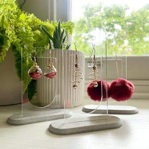 Minimalist Earring Display Holder | High Quality Acrylic Jewellery Display Stand | Marble Look Base | Jewelry Market Stall Display