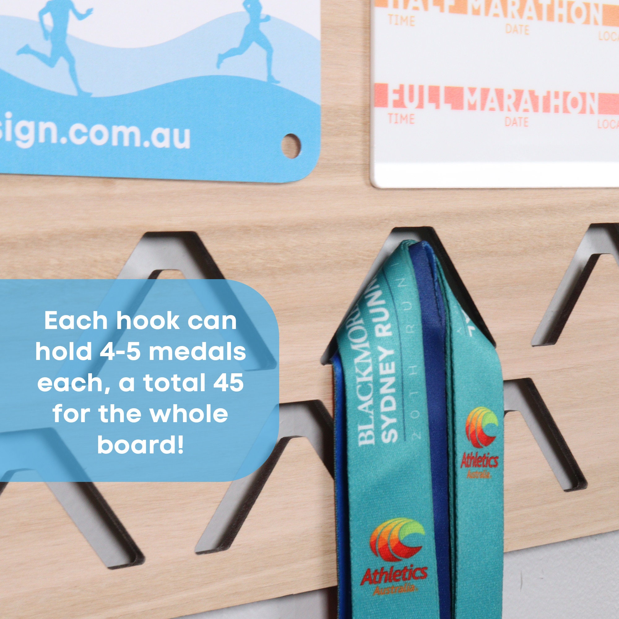 Personalized Running Medal Hanger and Bib Display - Show Off Your PB with Style - Perfect Gift for Runners and Athletes