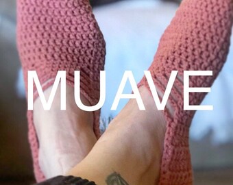 Mauve colored Chussettets