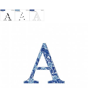 Puede incluir: Un dise&ntilde;o de bordado floral azul y blanco de la letra A. El dise&ntilde;o mide 97,2 mm por 95,7 mm.