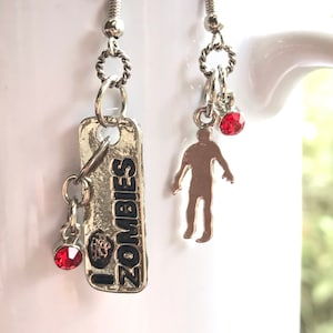 Zombie Earrings, Halloween Earrings, Halloween Jewelry, Creepy Earrings, Spooky Earrings, Creepy Jewelry, Spooky Jewelry, Fun Earrings