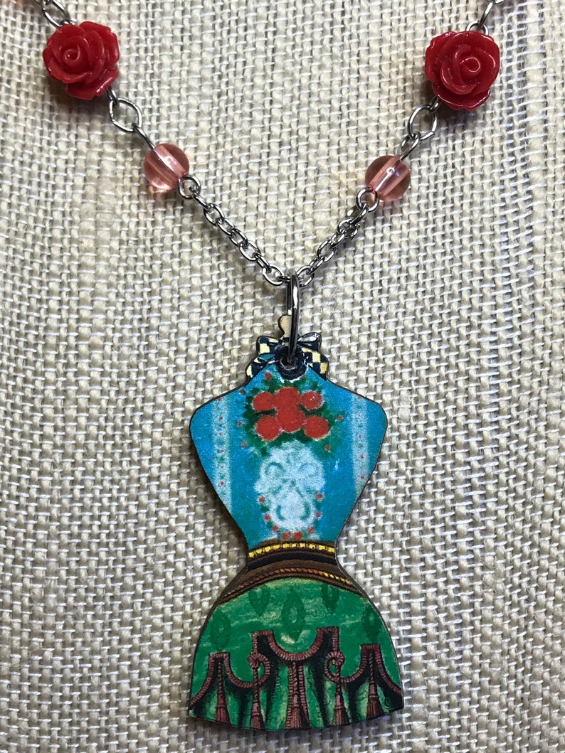 Vintage Corset Necklace with Rose Flower Beads on Silver Chain Unique Gift for Her,Victorian Red Green Corset Floral Pendant Birthday Gift