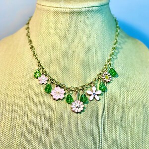 Pink Flowers Necklace, Floral Leaf Necklace, Pink Charms Necklace, Handmade Jewelry Gift for Her, Floral Enamel Charms Necklace,Gold Jewelry