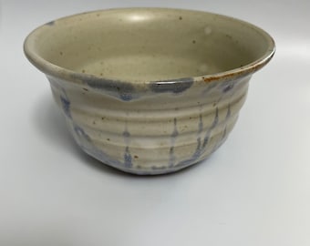 Small bowl/ planter