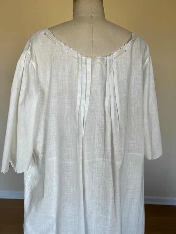 Plus sized Antique Edwardian hand sewn nightgown.… - image 7