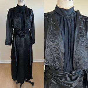 RARE Volup sized 1910s silk satin walking suit