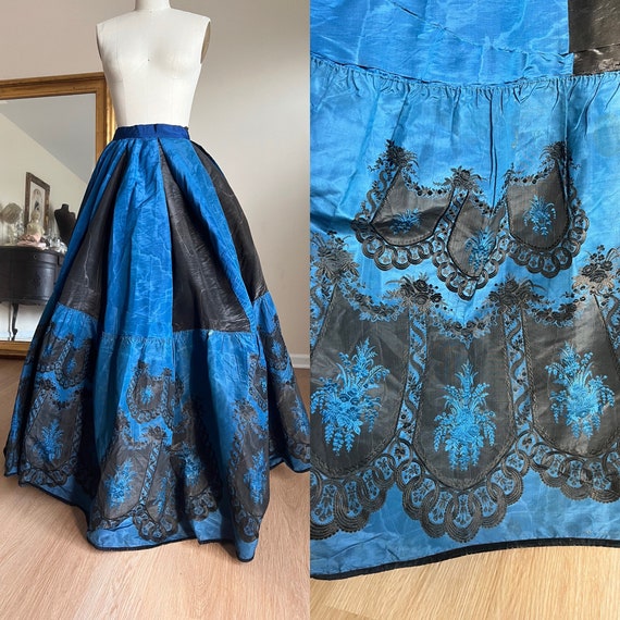 1860s silk skirt ; as is.   Lampas.  Blue and bla… - image 1