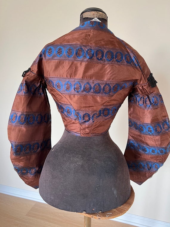 original 1850s or 1860s silk bodice. - image 9