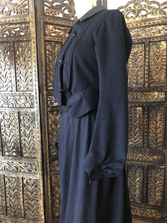 1903 wool walking suit; wearable size. - image 7