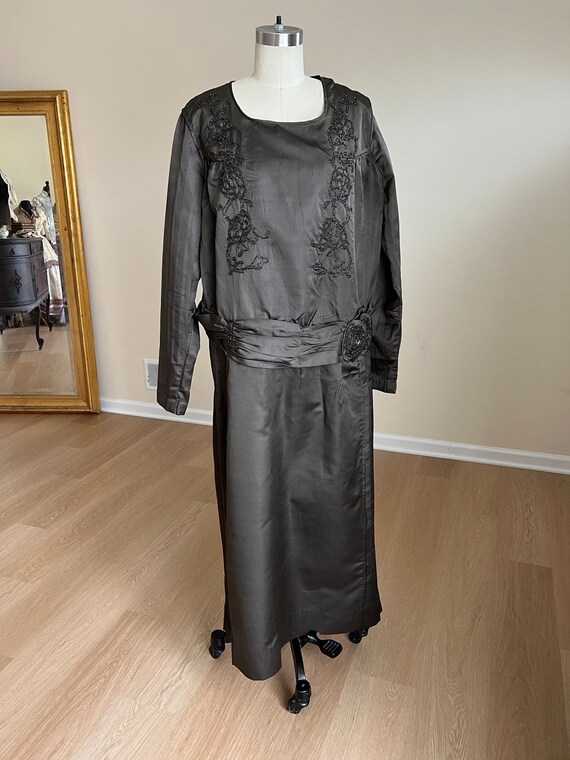 True Volup 1920s beaded dress.   Silk. - image 6