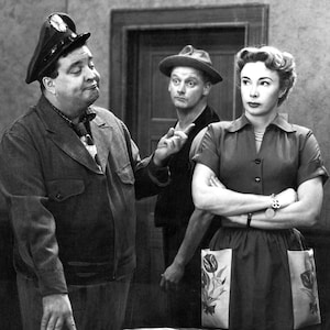 Jackie Gleason The Honeymooners Poster Photo Wall Art 8x10 11x14 and/or 16x20