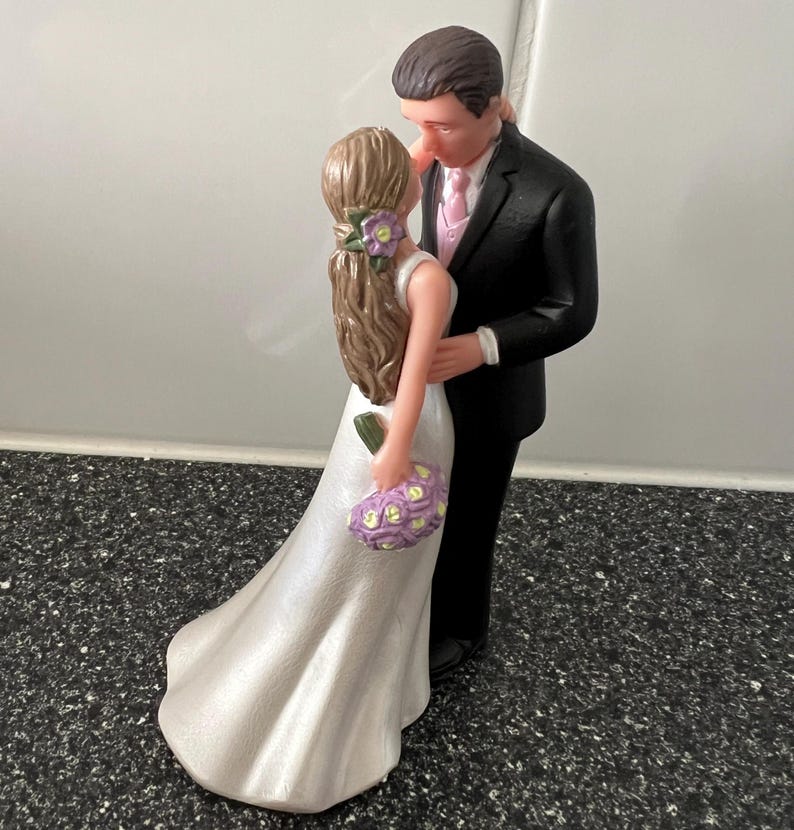 WEDDING CAKE TOPPER Bride and Groom Flowers Bouquet Keepsake ...
