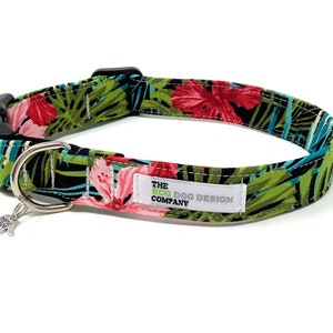 Tropical Leaf Hibiscus Flower Adjustable Dog Collar