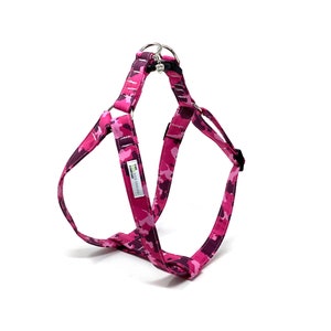 Pink Camouflage fully Adjustable Dog Harness, camo harness for Dog Walking
