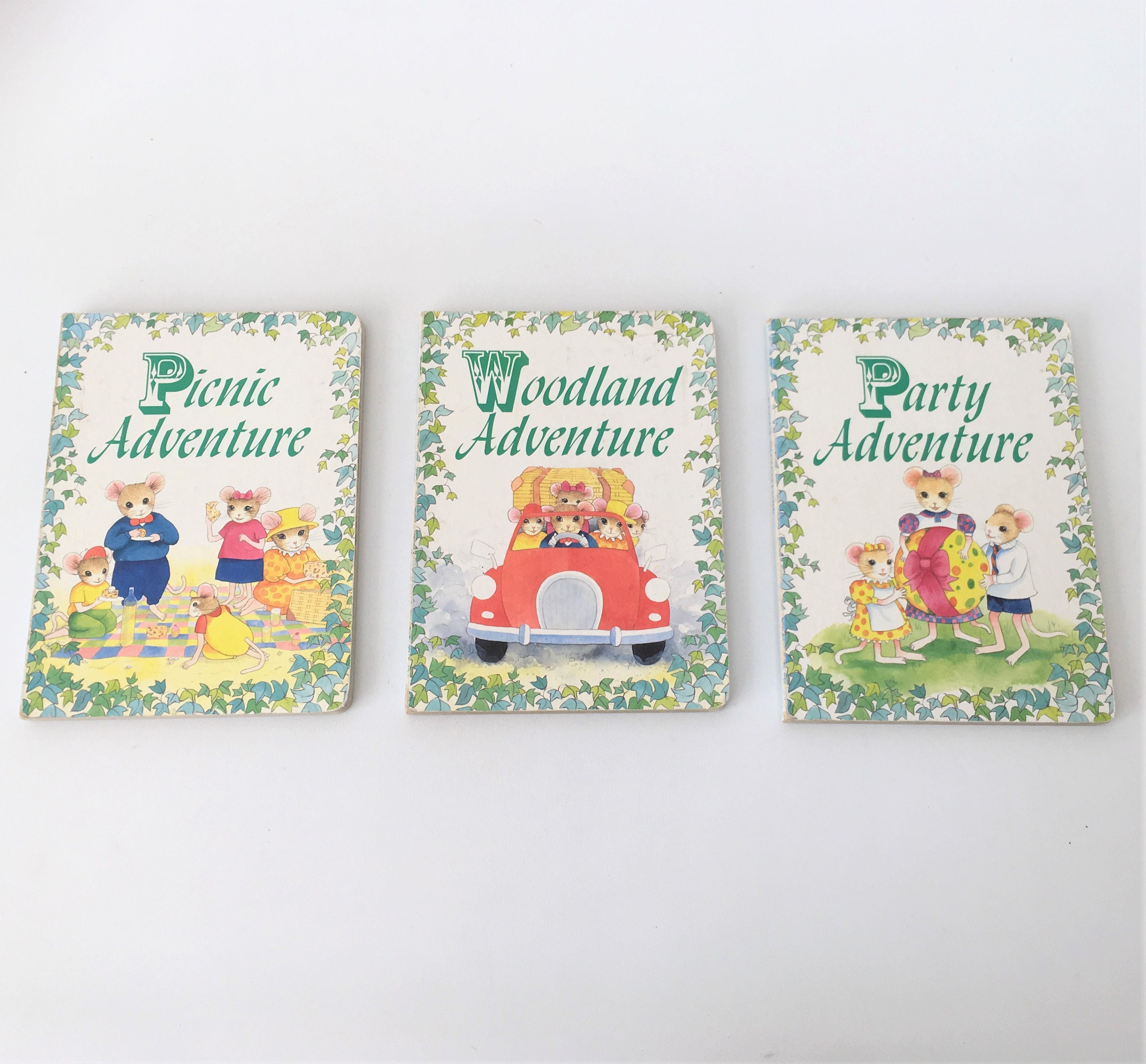 Children’s books 洋書　３冊 3 Vintage 90's Woodland Mouse Children's Books. - Etsy