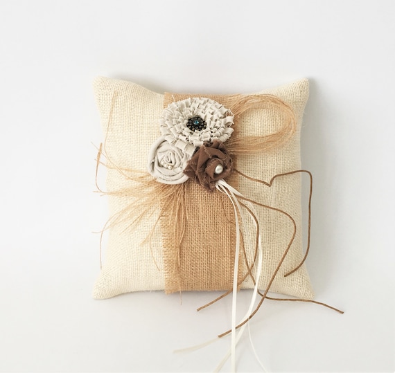 hessian ring cushion