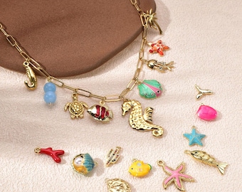 Personalisierte Gold Charm Halskette - Bauen Sie Ihren eigenen Vintage Schmuck, klobige Multi Charm Halskette & personalisiertes Geschenk für Sie