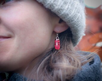 4 Paia Orecchini Pendenti A Ciliegia Per Donne E Ragazze – Rosso E Bordeaux, In Lega E Plastica