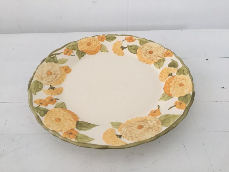70's Estate Metlox Sculptured Zinnia Dinner Plate Etsy