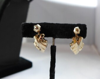 Estate Modernist Gold Tone Screw-back   Earrings