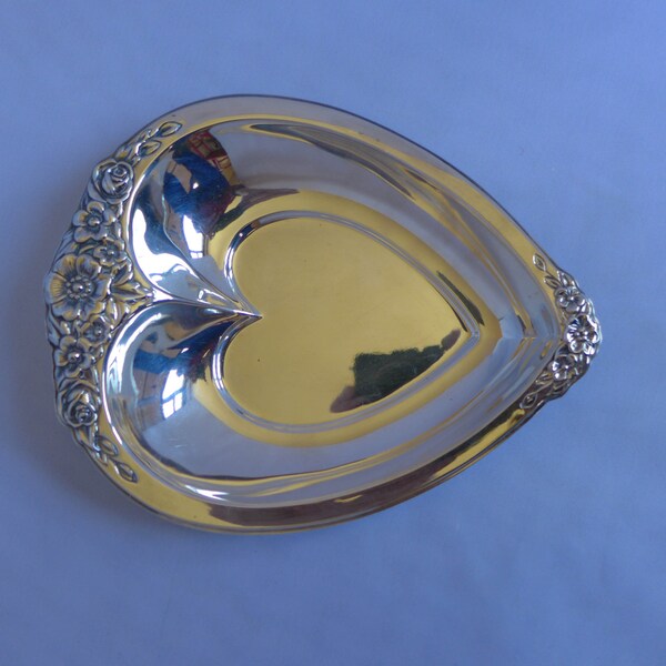 Silver Heart Candy Dish 6 x 8 x 1.5 Rose Pattern  Un -marked  Silverplate