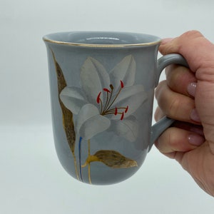 1 Otagiri Mug - White & Gold Lily on gray  - Vintage - Hard to Find - Japan - San Francisco - Stoneware